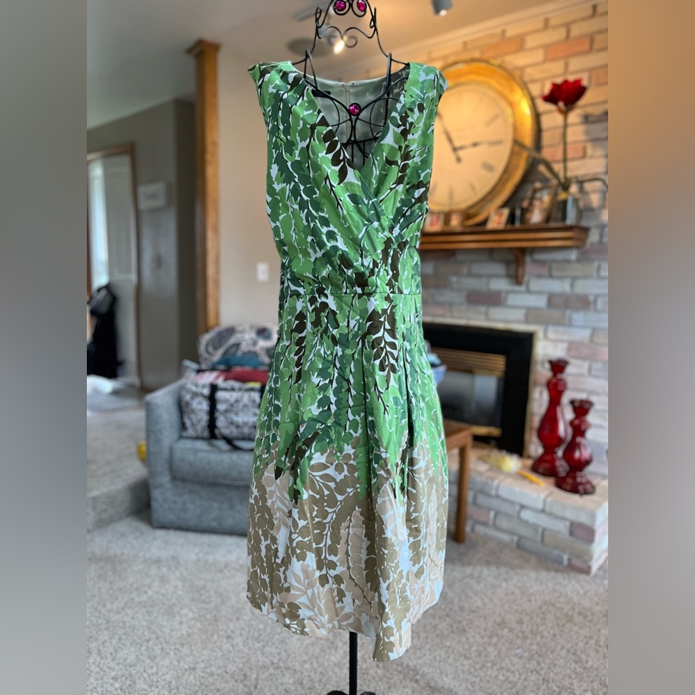 TALBOTS Woman Floral Sleeveless Green Beige Flowers Summer Midi Dress Size 20W